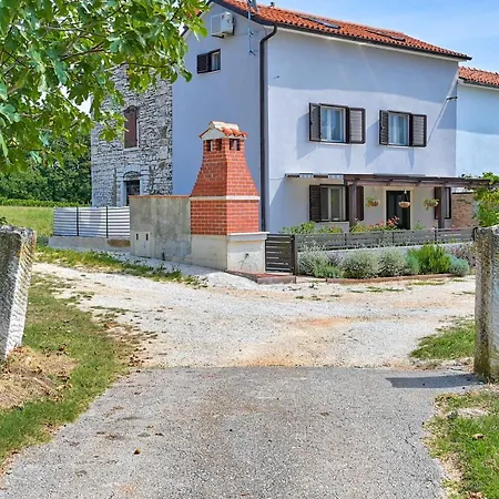 House Maksmilian 1708 Rebici