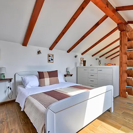 House Maksmilian 1708 Ferienhaus *
